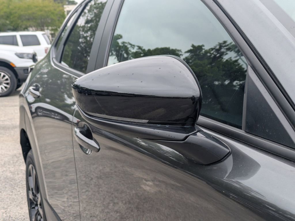 New 2026 MAZDA CX-30 AWD 2.5 S w/ Select Sport Pkg image 12