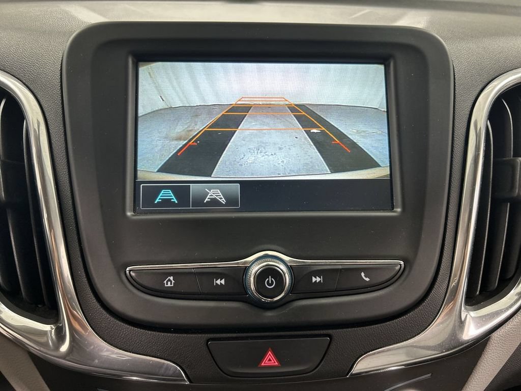 Used 2018 Chevrolet Equinox LT AWD/4WD image 15