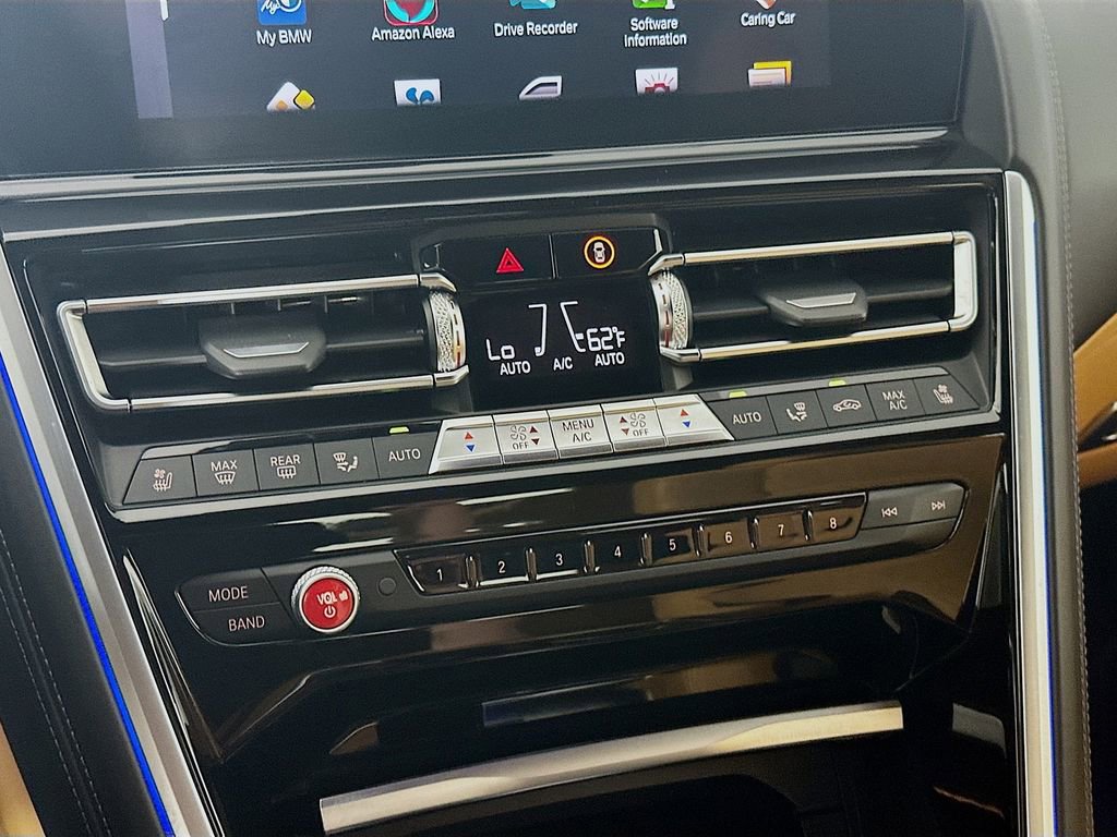 Used 2020 BMW M8 Convertible image 17