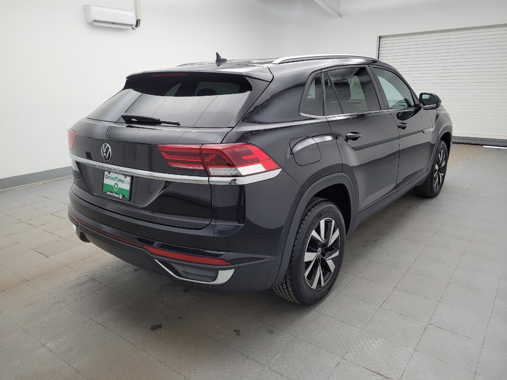Used 2021 Volkswagen Atlas Cross Sport SE image 9