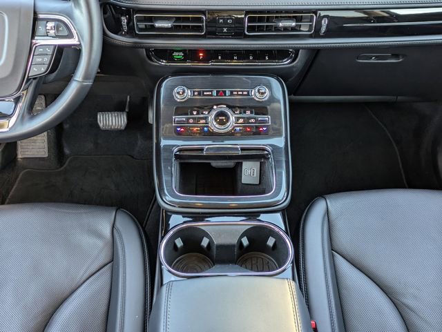 Used 2023 Lincoln Nautilus Reserve w/ Equipment Group 201A image 19