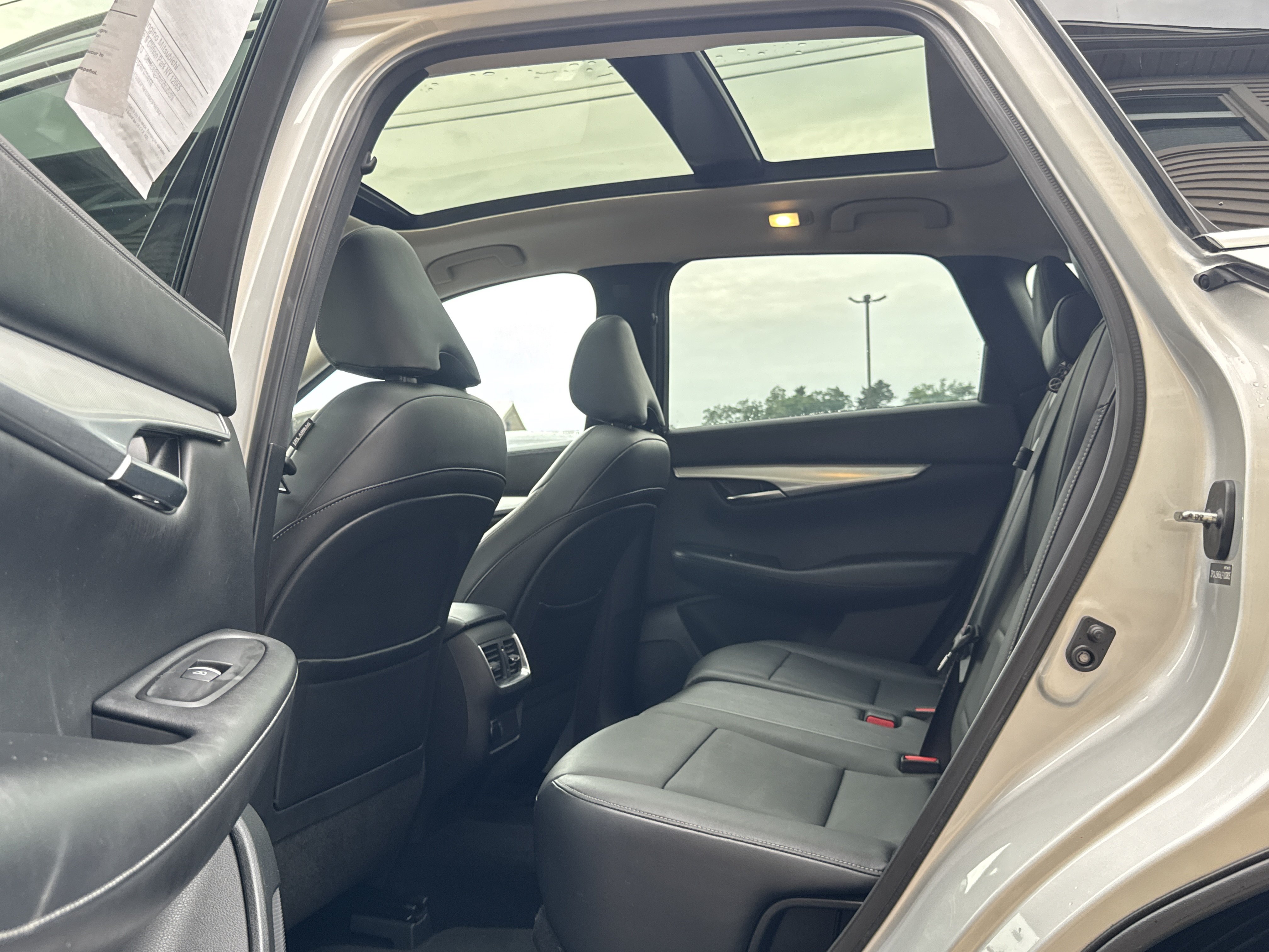 Used 2020 INFINITI QX50 Luxe w/ Navigation Package AWD/4WD image 10