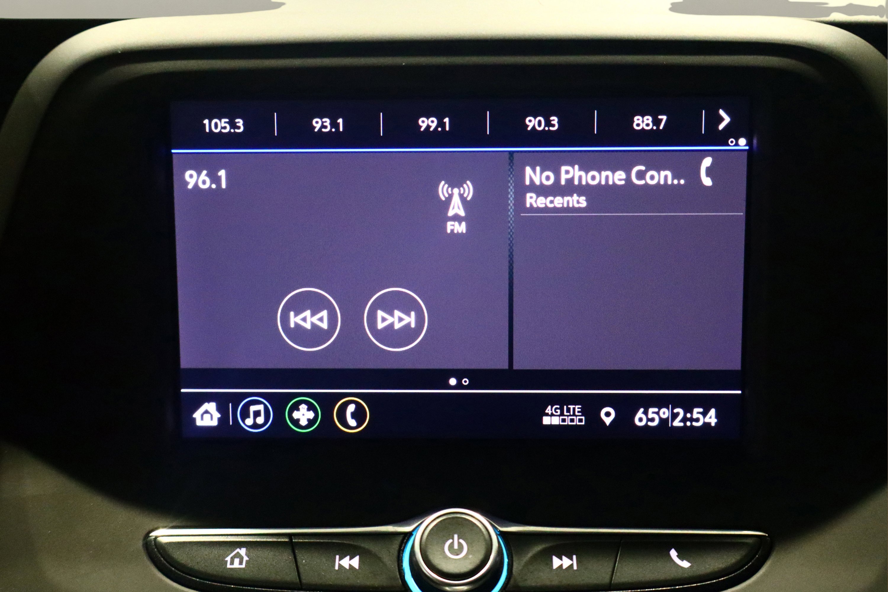 Used 2020 Chevrolet Camaro LT image 22