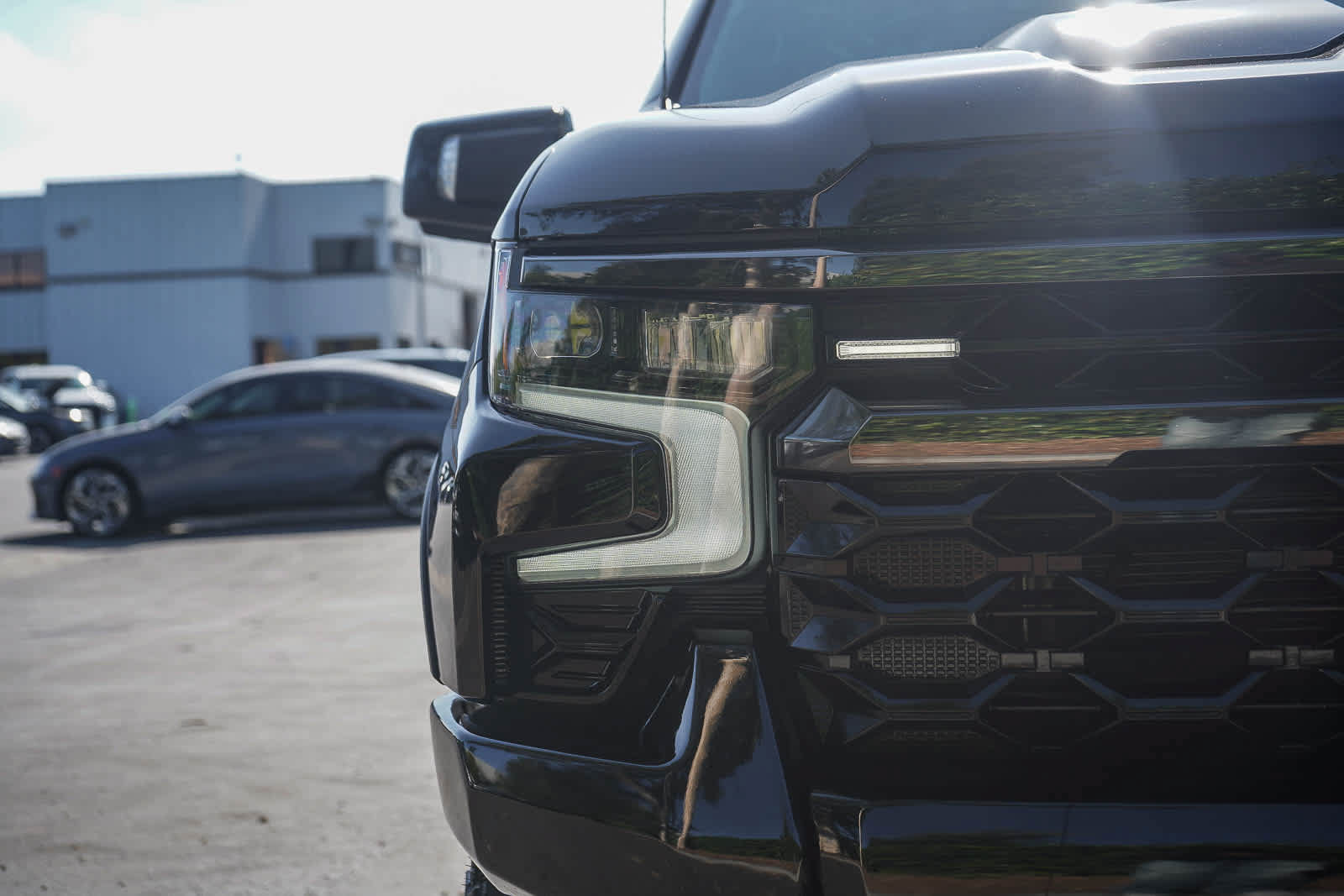 Used 2024 Chevrolet Silverado 1500 ZR2 w/ Technology Package AWD/4WD image 10