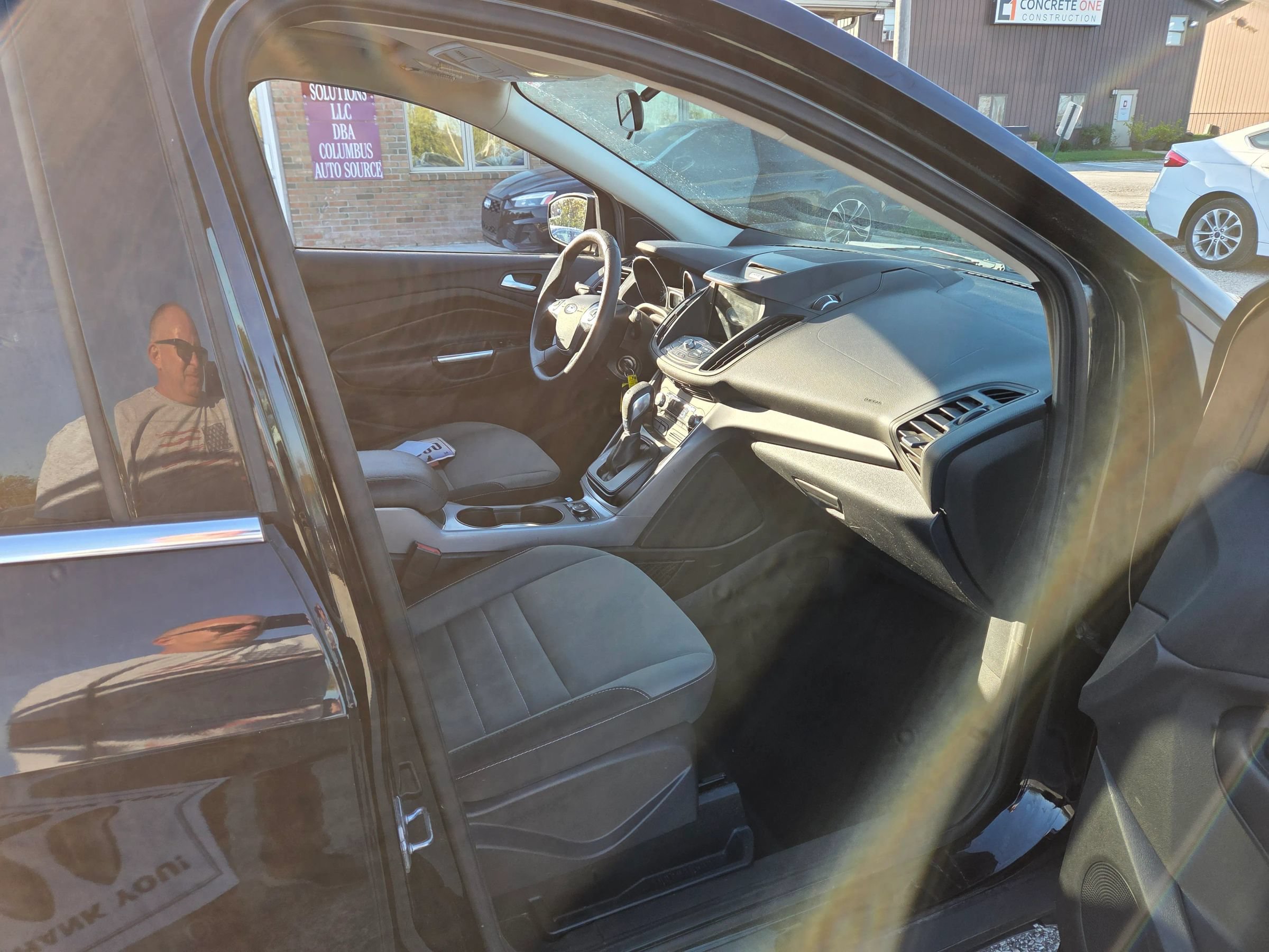 Used 2016 Ford Escape SE w/ Equipment Group 201A FWD image 24