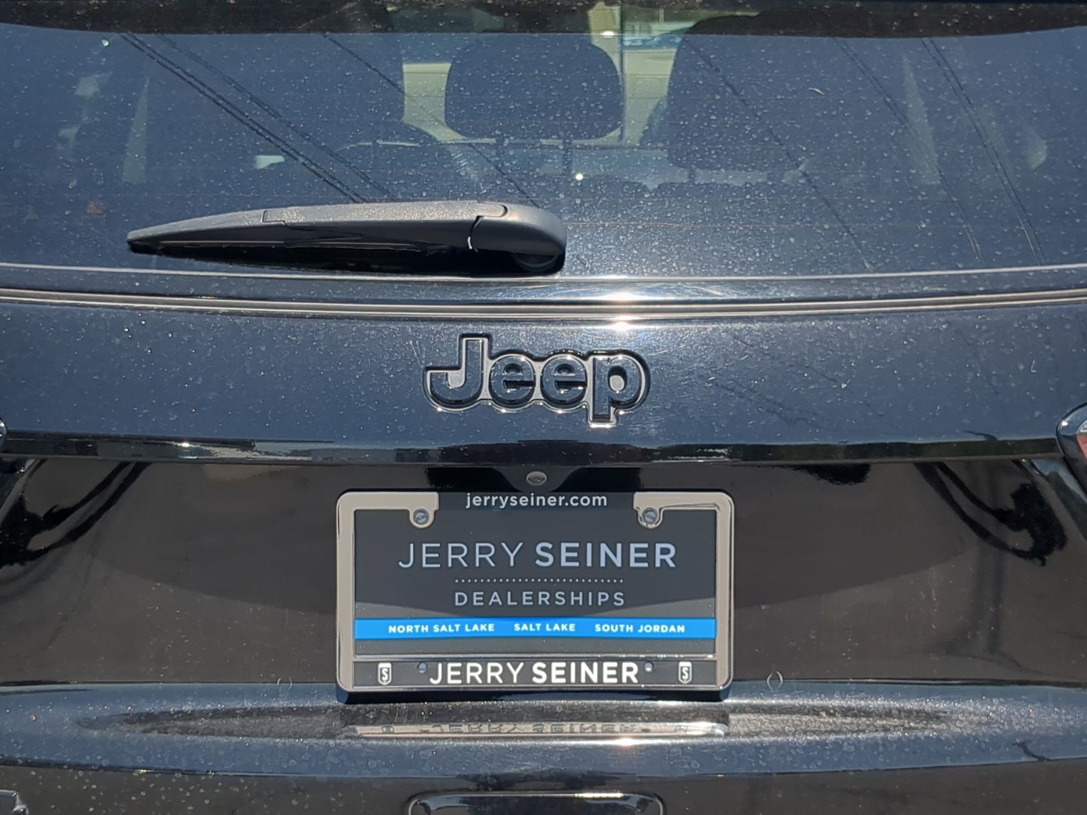 Used 2020 Jeep Compass Latitude AWD/4WD image 14