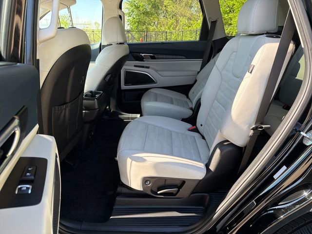Used 2023 Kia Telluride SX Prestige AWD/4WD image 14