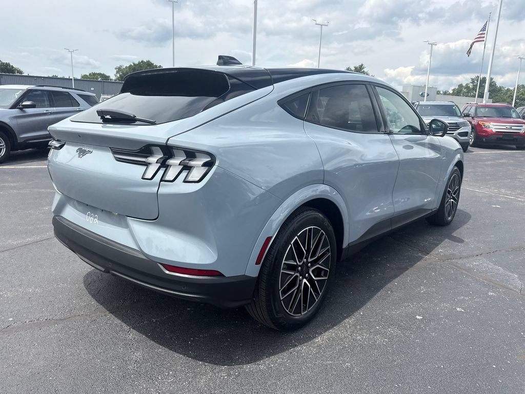 Used 2025 Ford Mustang Mach-E Premium AWD/4WD image 8