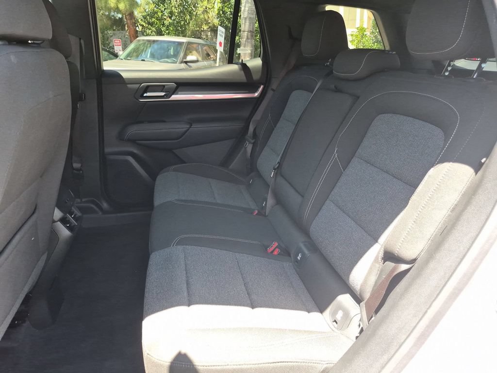 Used 2025 GMC Terrain Elevation AWD/4WD image 28