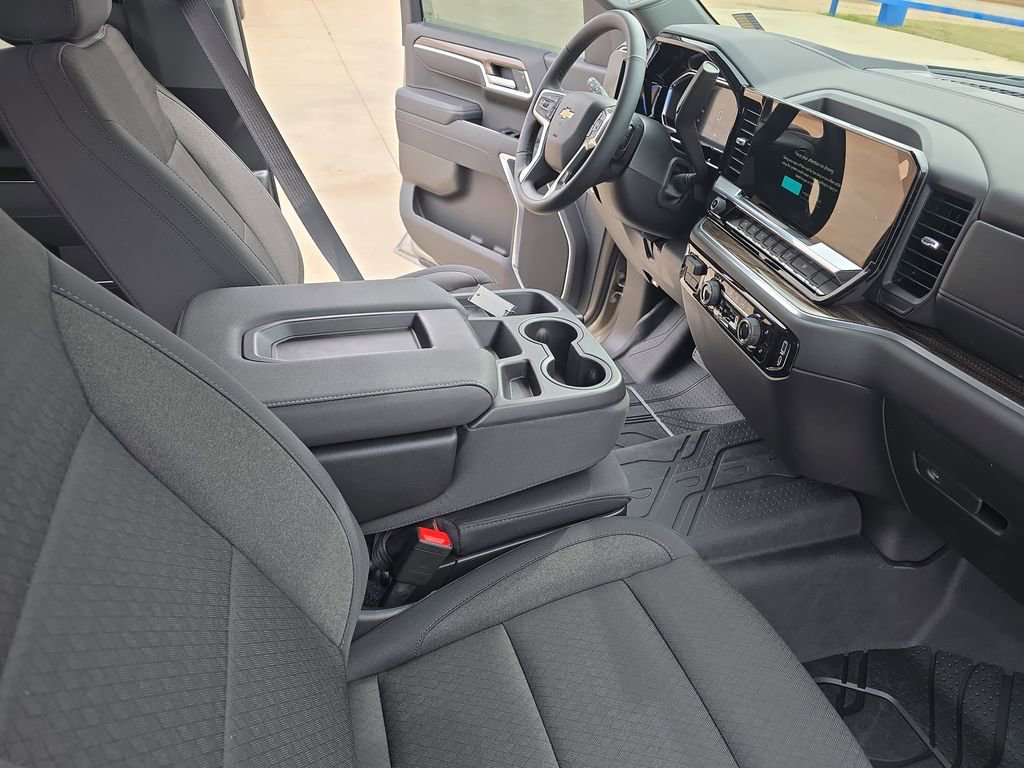 New 2026 Chevrolet Silverado 1500 LT w/ All Star Edition Plus image 10