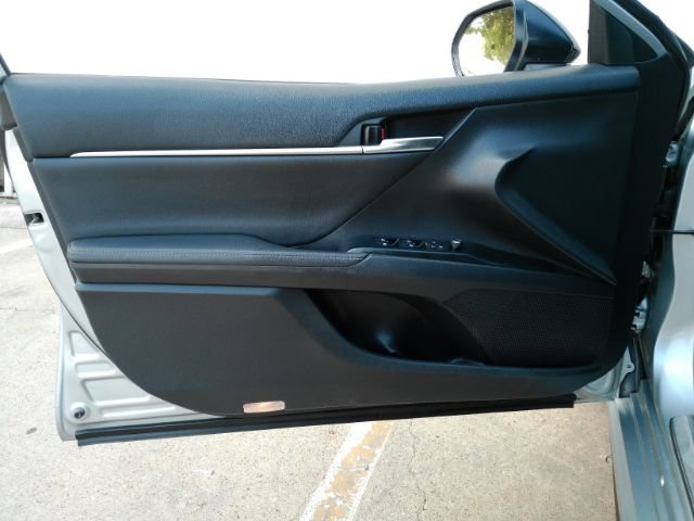 Used 2020 Toyota Camry XSE w/ Driver Assist Package FWD image 15