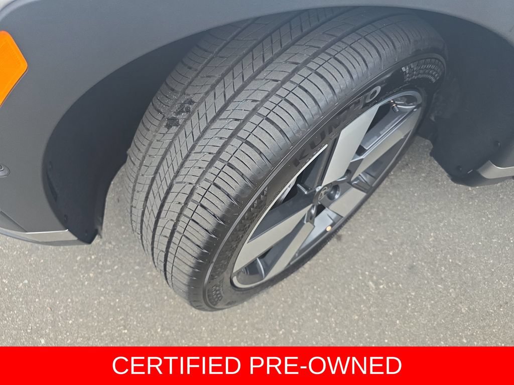 Certified 2026 Hyundai Santa Fe Limited FWD image 31