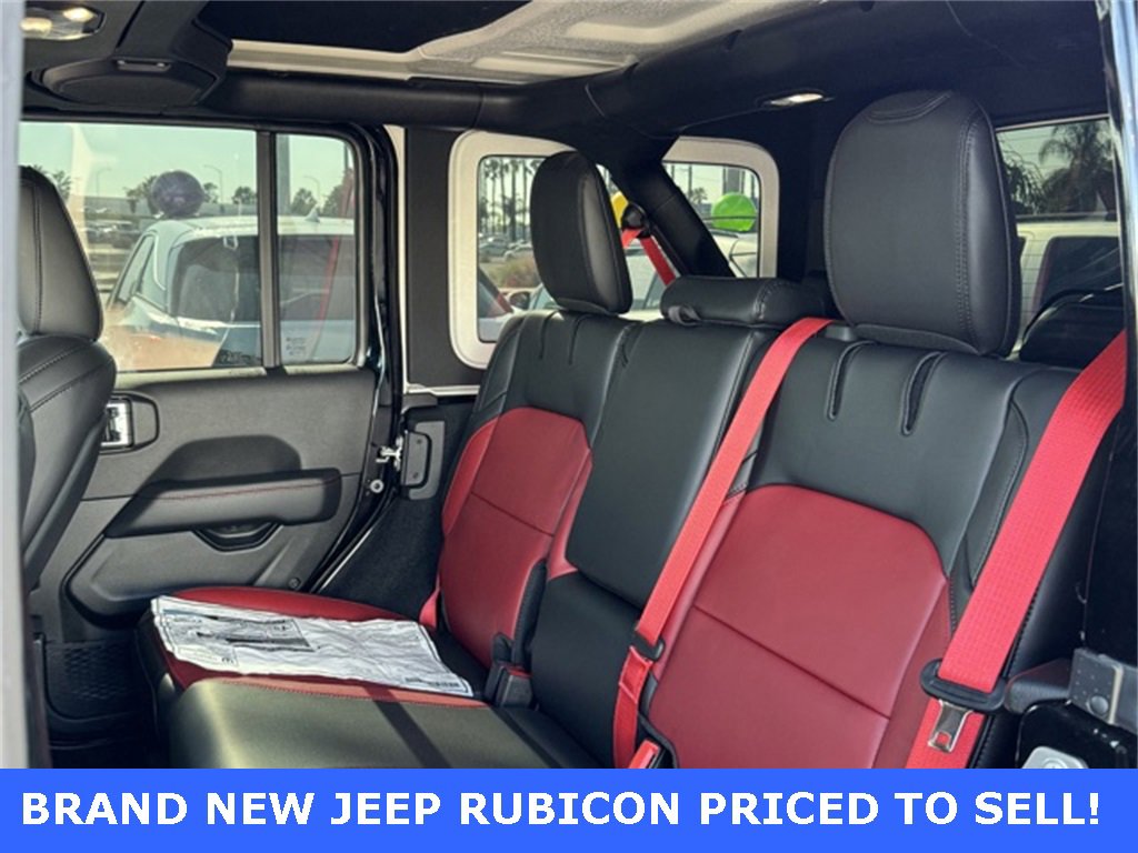 Used 2023 Jeep Wrangler Unlimited Rubicon 4xe image 20