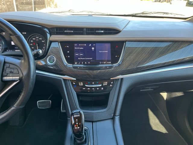 Used 2023 Cadillac XT6 Sport w/ Platinum Package AWD/4WD image 32