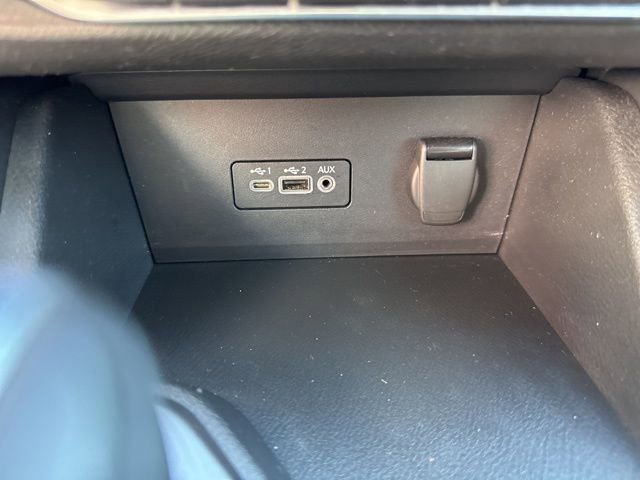 Used 2022 Nissan Sentra SR w/ Electronics Package image 22