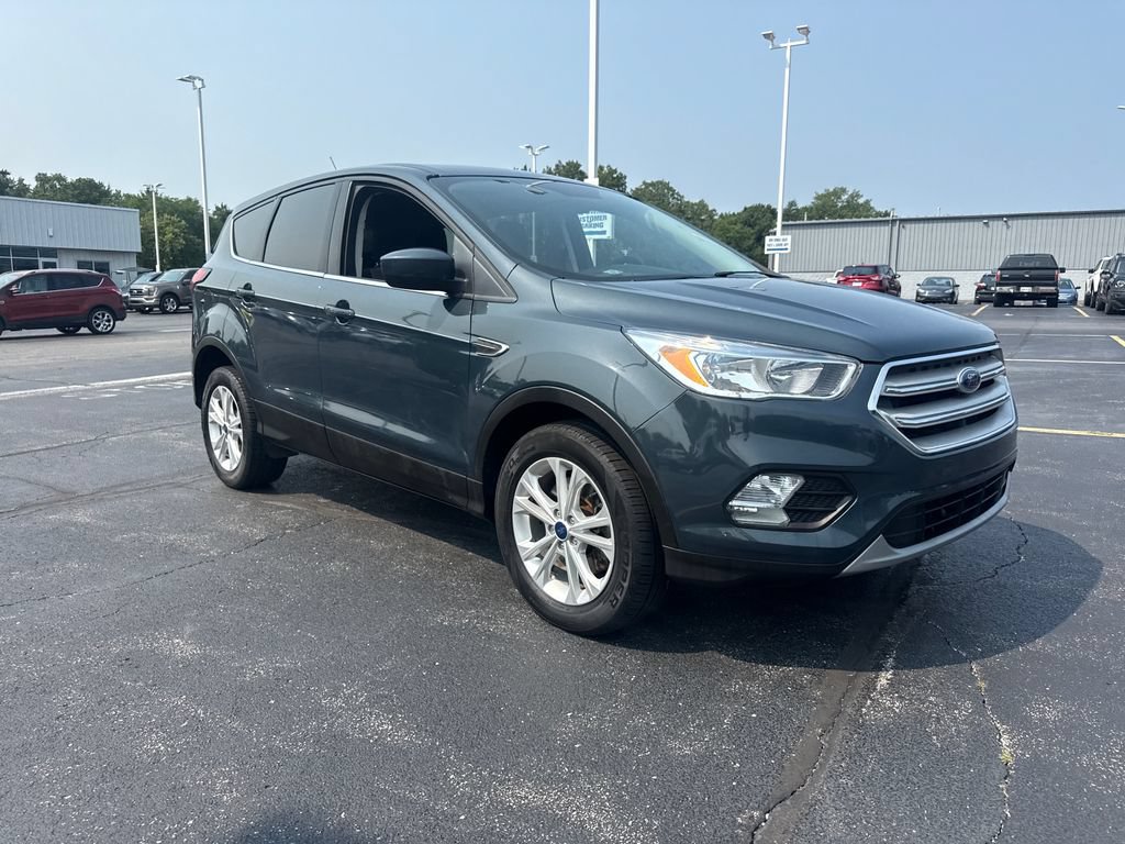 Used 2019 Ford Escape SE AWD/4WD image 4