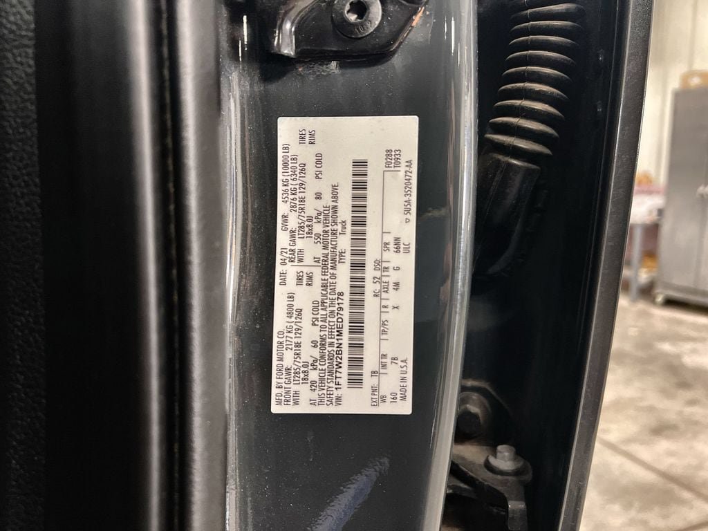Used 2021 Ford F250 Platinum w/ Tremor Off-Road Package AWD/4WD image 39