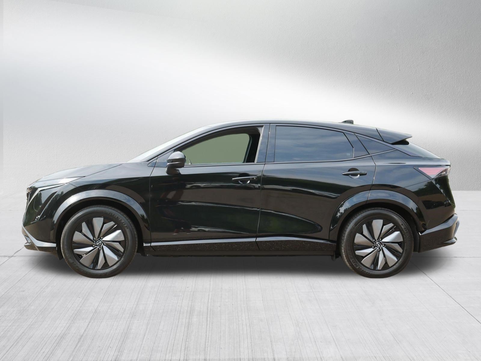 Certified 2024 Nissan Ariya AWD image 4