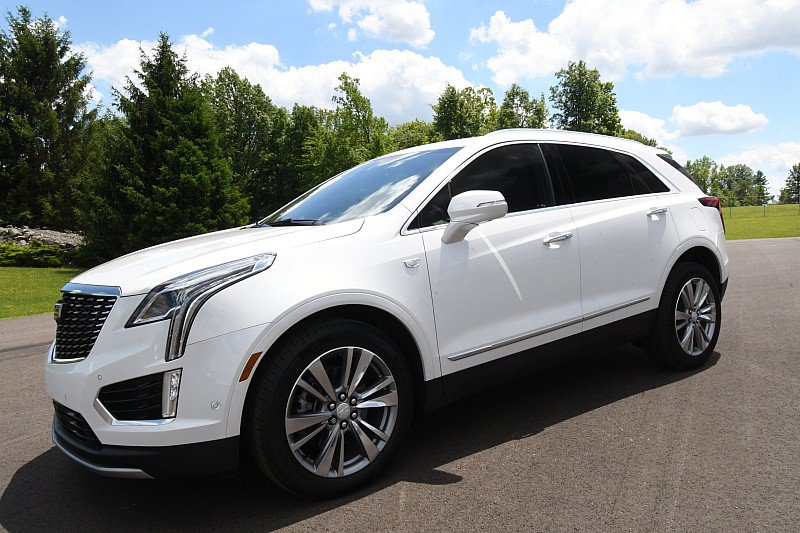 Used 2024 Cadillac XT5 Premium Luxury w/ Platinum Package AWD/4WD image 1