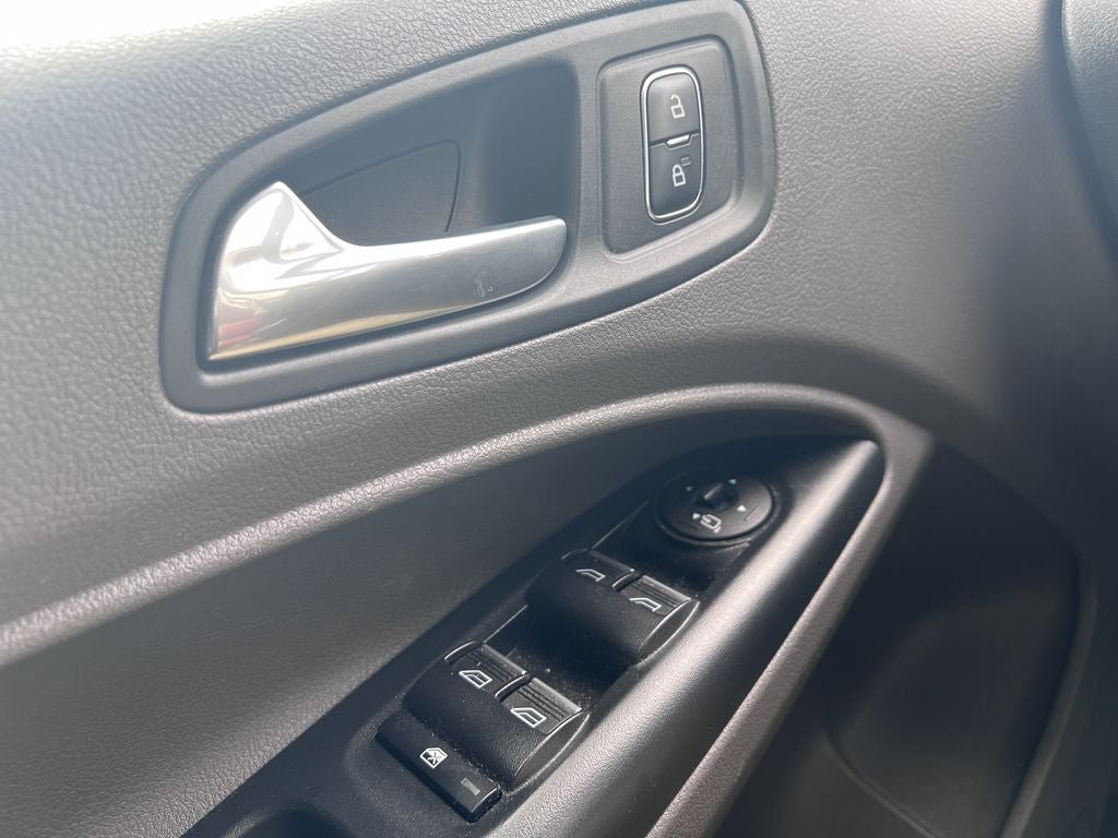 Used 2020 Ford Transit Connect XLT FWD image 28
