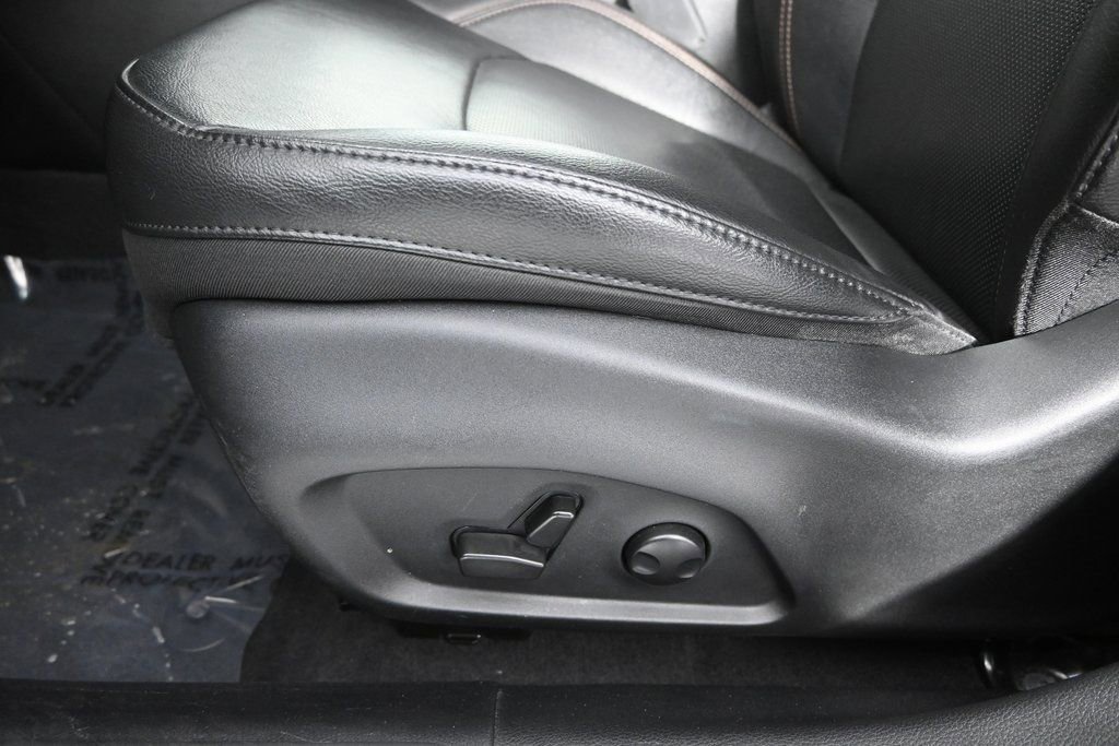 Used 2022 Jeep Compass Limited AWD/4WD image 23