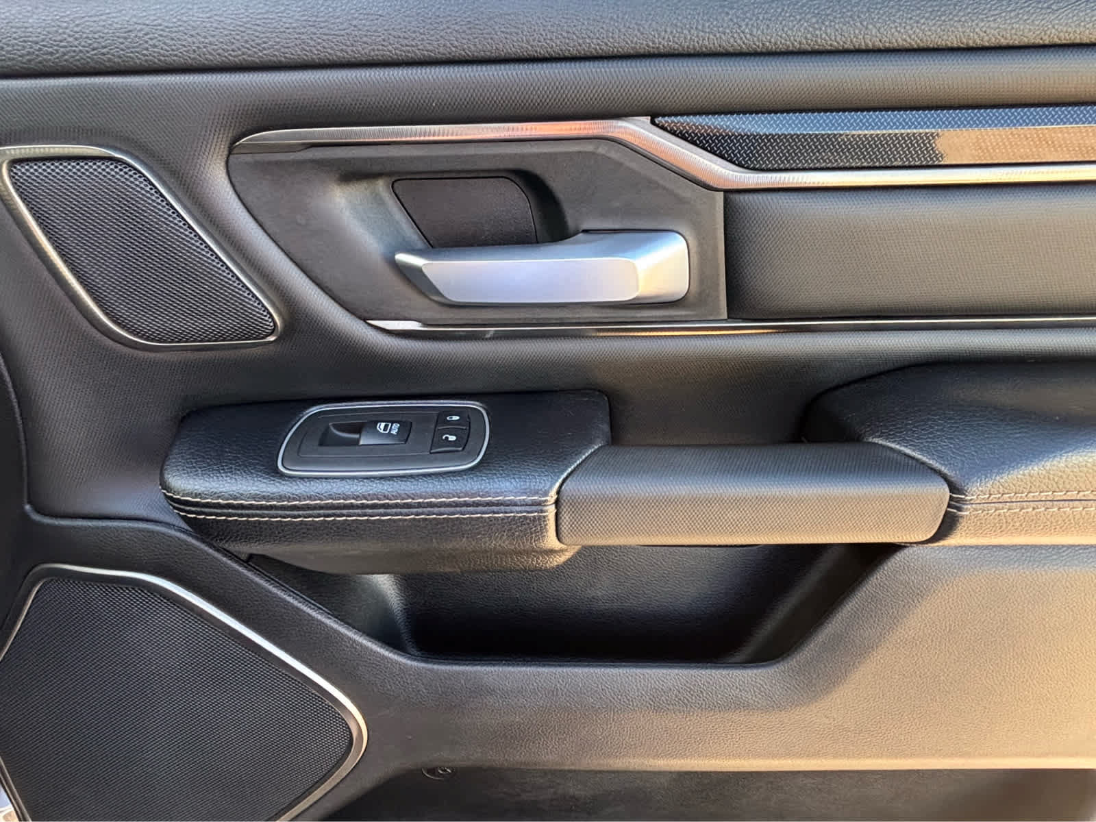 Used 2021 RAM 1500 Rebel w/ Rebel Level 2 Equipment Group AWD/4WD image 10