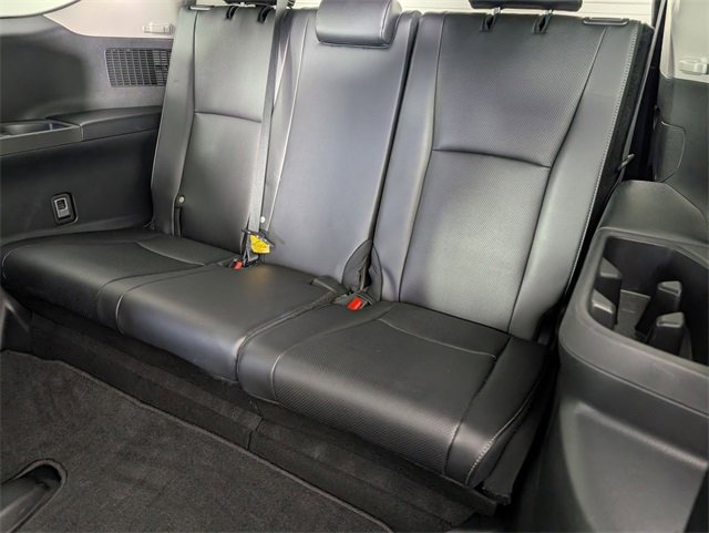 Used 2024 Toyota Grand Highlander Limited image 27