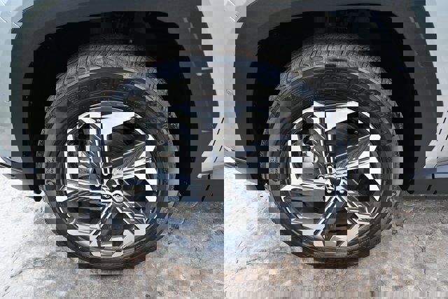 Used 2024 Hyundai Tucson Limited image 10