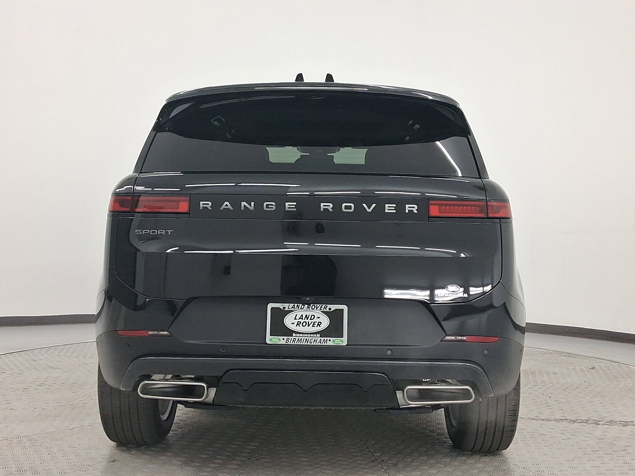 New 2026 Land Rover Range Rover Sport SE AWD/4WD image 10