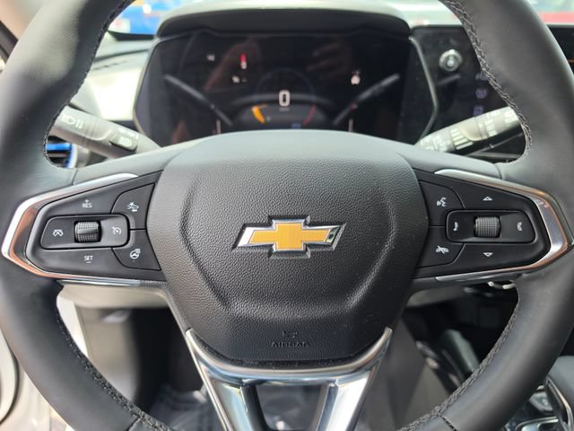Used 2025 Chevrolet Trax LT w/ Driver Confidence Package FWD image 31