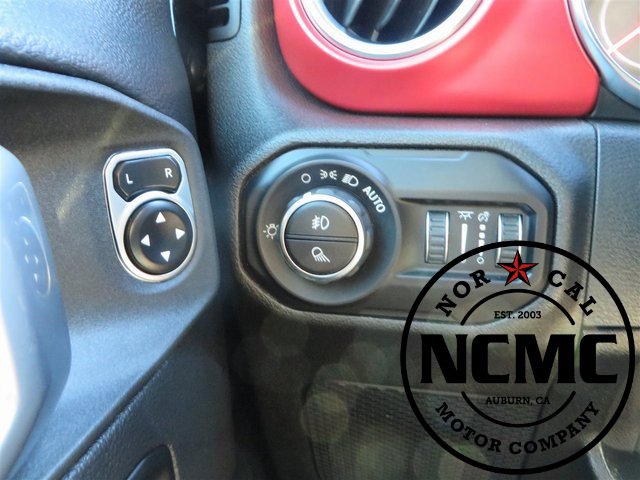 Used 2021 Jeep Gladiator Rubicon image 47