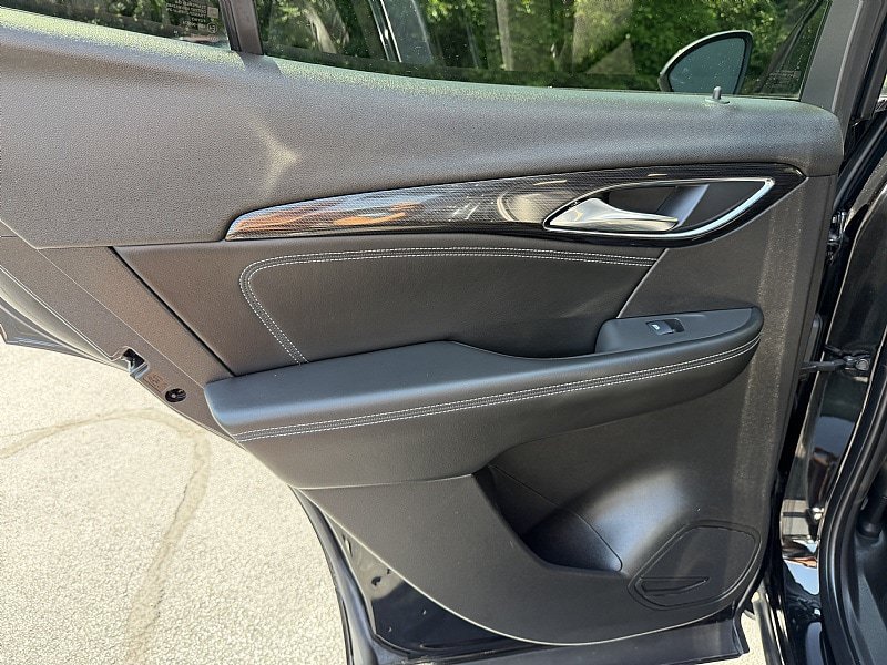 Used 2023 Buick Envision Preferred FWD image 28