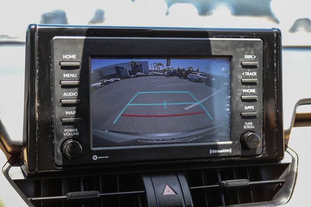 Used 2021 Toyota RAV4 XLE w/ Convenience Package FWD image 29
