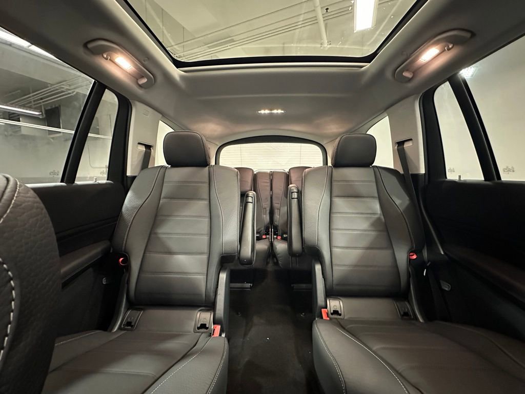 New 2026 Mercedes-Benz GLS 450 4MATIC image 16