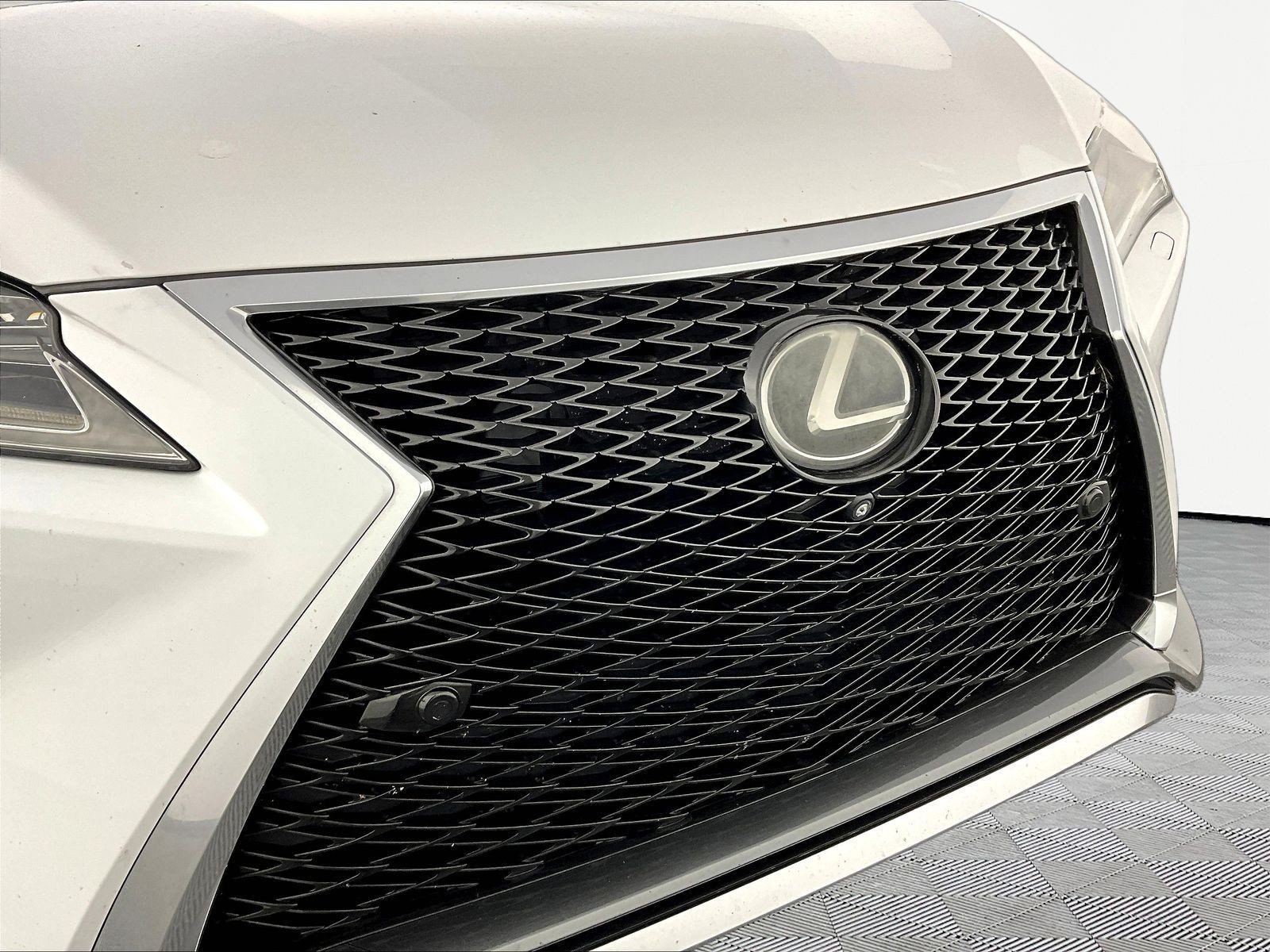Used 2018 Lexus RX 350 F Sport w/ Accessory Package AWD/4WD image 34