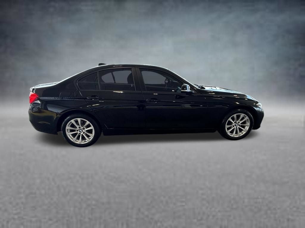 Used 2016 BMW 320i xDrive Sedan AWD/4WD video 3
