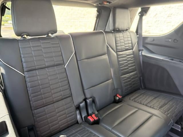 Certified 2023 Cadillac Escalade V AWD/4WD image 17