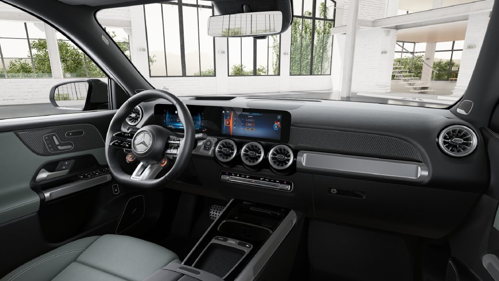 New 2026 Mercedes-Benz GLB 35 AMG 4MATIC image 41