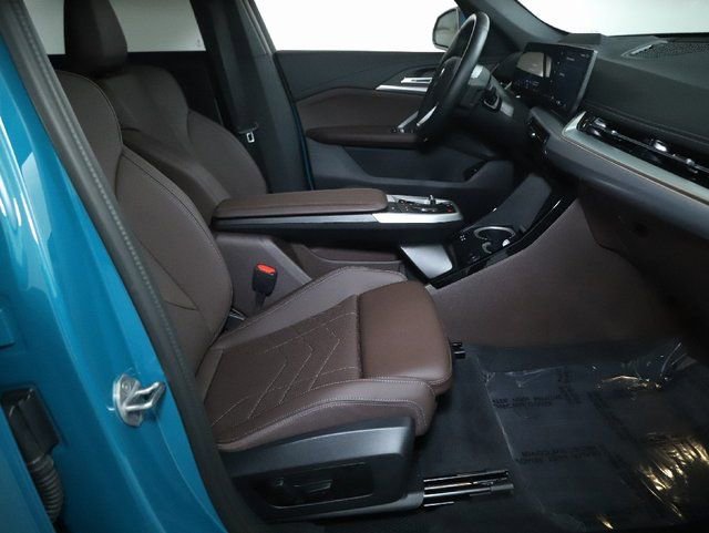Used 2025 BMW X1 xDrive28i AWD/4WD image 39