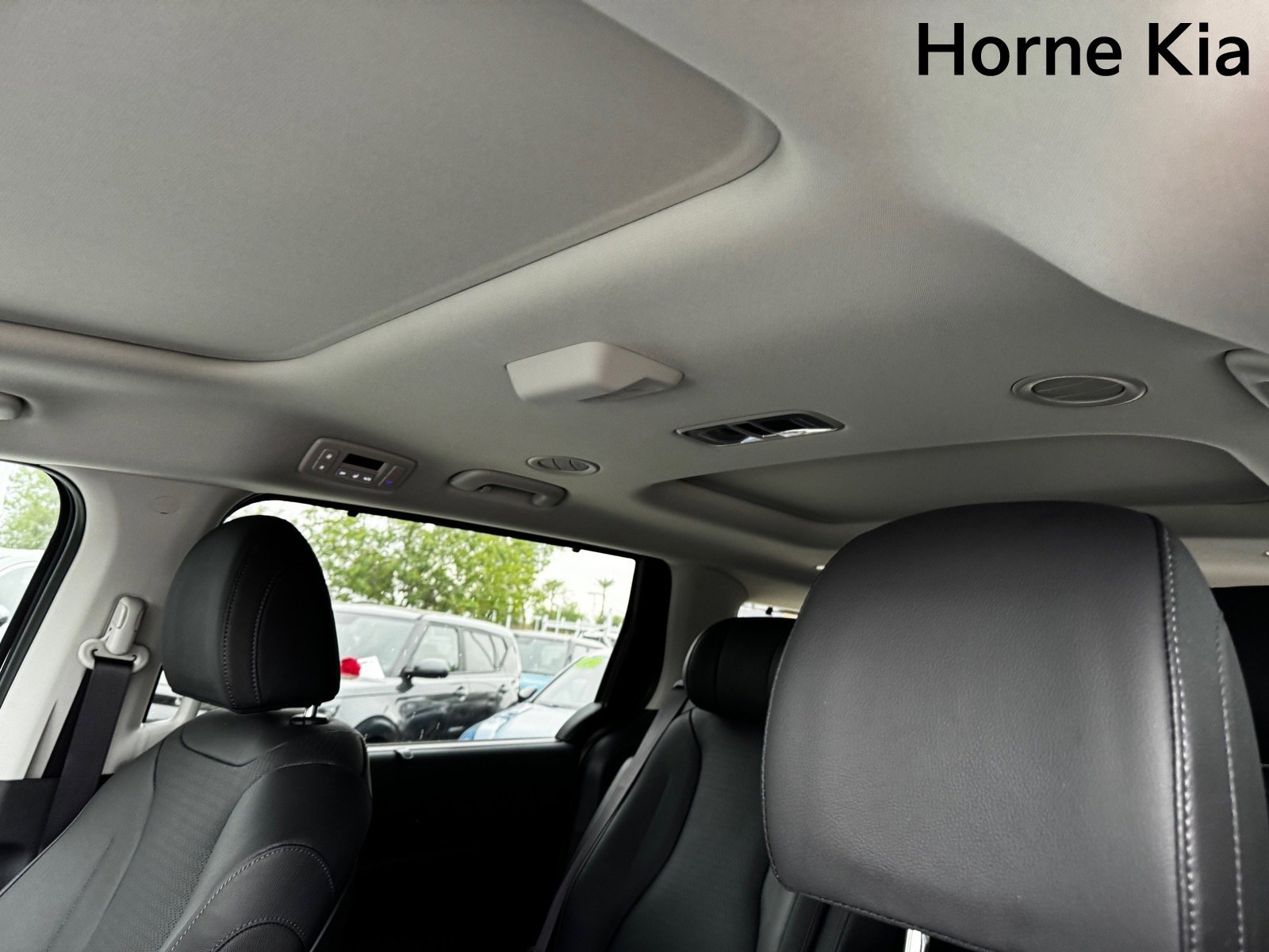 New 2026 Kia Carnival SX Prestige image 19