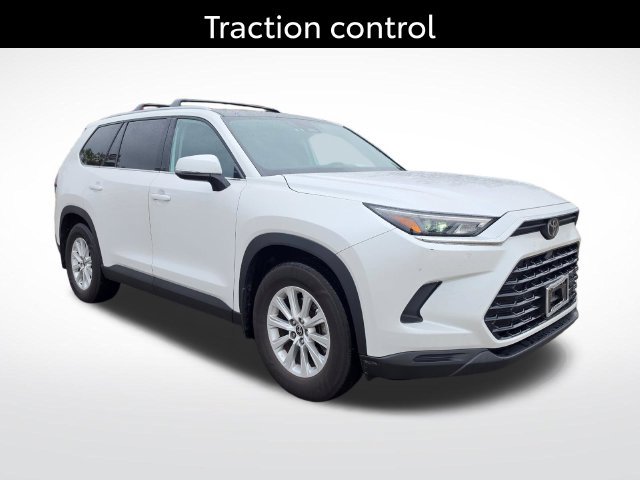 Used 2024 Toyota Grand Highlander AWD image 9