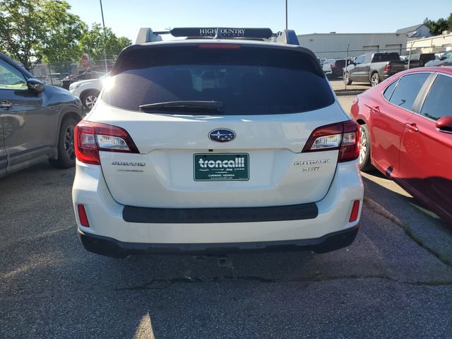Used 2017 Subaru Outback 3.6R Limited AWD/4WD image 9