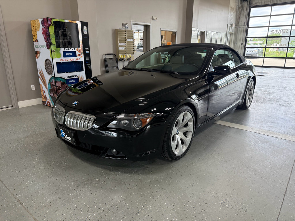 Used 2004 BMW 645Ci Convertible RWD image 2