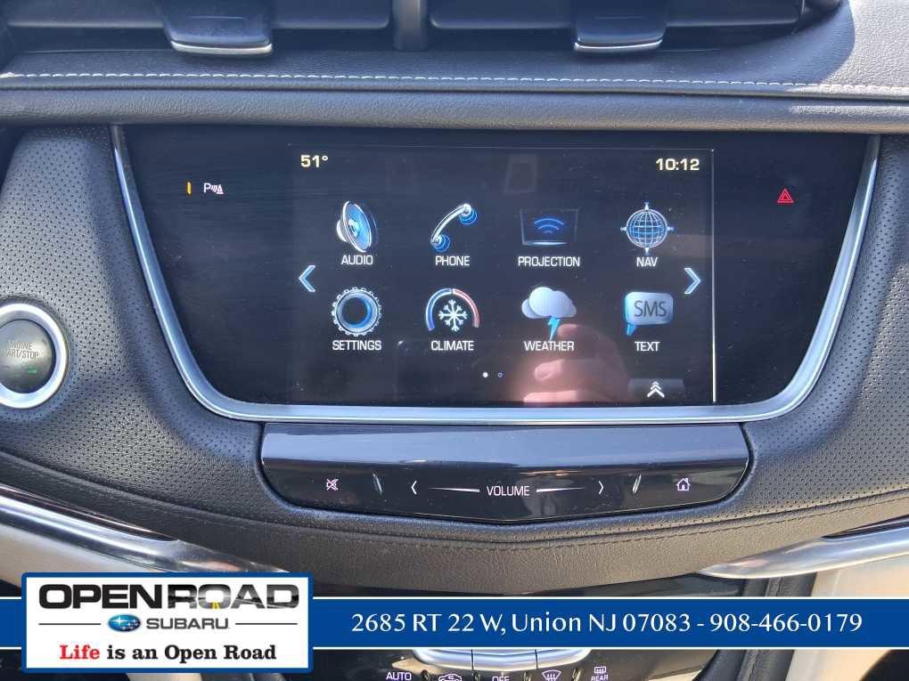 Used 2018 Cadillac XT5 Luxury w/ Driver Awareness Package image 6