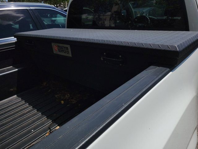 Used 2023 Toyota Tacoma SR AWD/4WD image 7