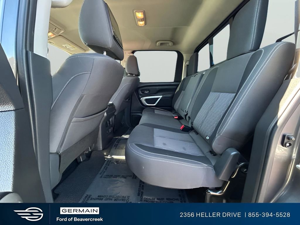 Used 2023 Nissan Titan SV w/ SV Convenience Package RWD image 18
