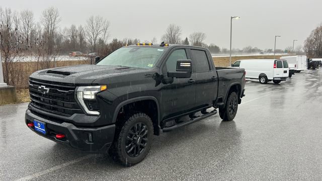New 2026 Chevrolet Silverado 3500 LT w/ Trail Boss Package AWD/4WD image 7