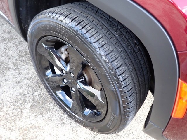 Certified 2023 Jeep Grand Cherokee Limited w/ Black Appearance Package image 11