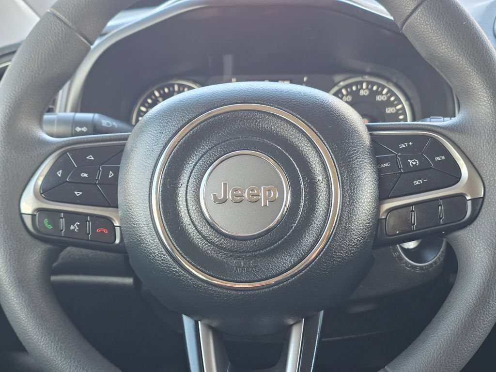 Used 2022 Jeep Renegade Sport w/ Sport Appearance Group AWD/4WD image 17