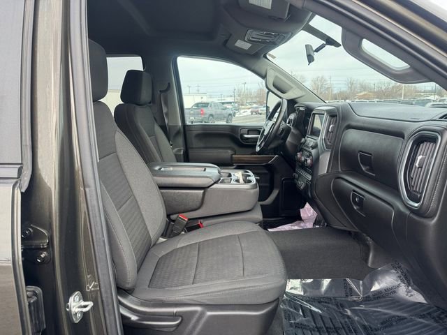 Used 2022 Chevrolet Silverado 2500 LT w/ Convenience Package image 17